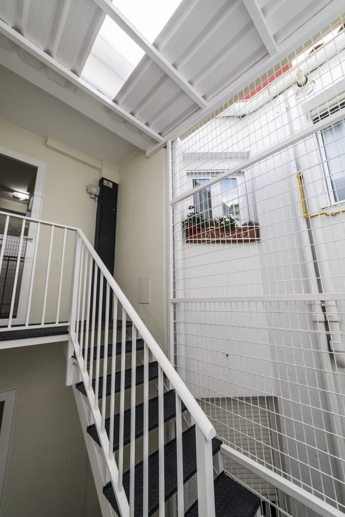 Instalación ascensor por el patio de luces en Zaragoza